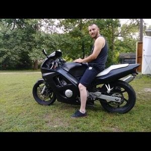 Meet your Posher, Cory